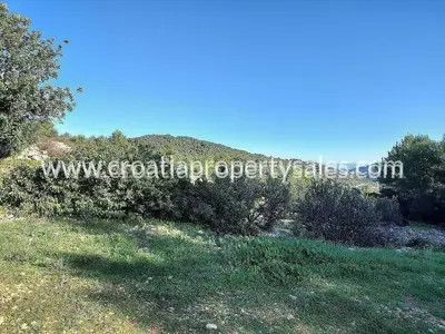 Agricultural land 2,809 m², Vis Island, south orientation - 2
