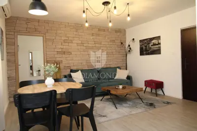 Stan 81 m², Rijeka Centar - na Korzu, dva apartmana