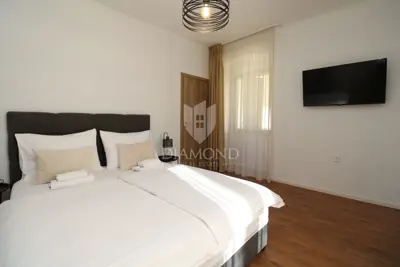 Wohnung 81 m², Rijeka Centar - na Korzu, 2 Apartments - 5