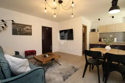 Wohnung 81 m², Rijeka Centar - na Korzu, 2 Apartments - 2