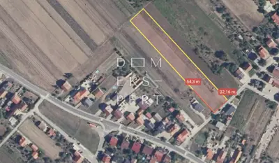 Gradići, Zemljište na mirnoj lokaciji, 6809 m²