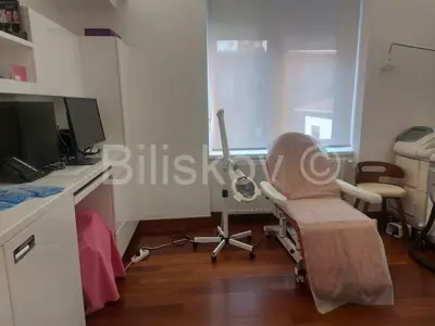 Zagreb, Donji grad, ordinacija - 5