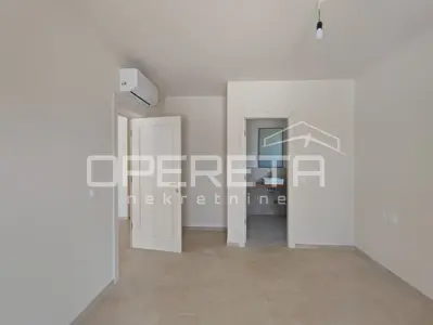 Novoizgrađena Vila s bazenom 187 m², parcela 1.852 m², Zemunik Gornji, Zadar - 18