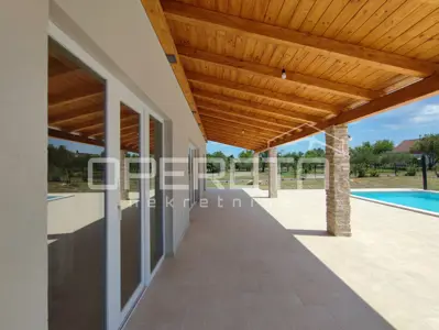 Novoizgrađena Vila s bazenom 187 m², parcela 1.852 m², Zemunik Gornji, Zadar - 15