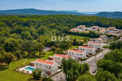 ISTRA, LABIN - Moderna novogradnja na prostranoj okućnici - 22