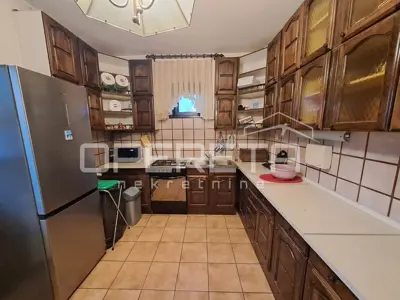 House for sale in Gornja Lomnica, 284 m² - 12