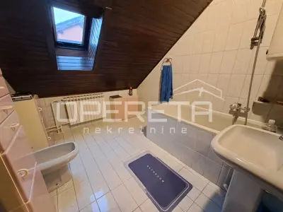 House for sale in Gornja Lomnica, 284 m² - 15