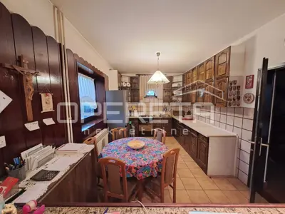 House for sale in Gornja Lomnica, 284 m² - 11