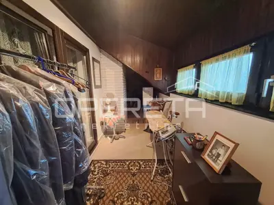 House for sale in Gornja Lomnica, 284 m² - 19