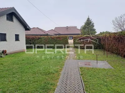 House for sale in Gornja Lomnica, 284 m² - 2