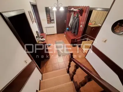 House for sale in Gornja Lomnica, 284 m² - 13