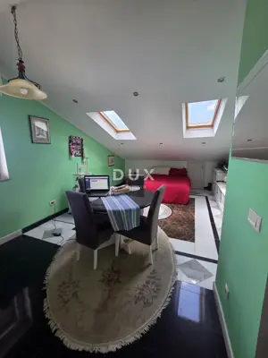 MATULJI, JUŠIĆI- dvoetažni stan 160 m², DB+3S, s pogledom na more + gar - 16