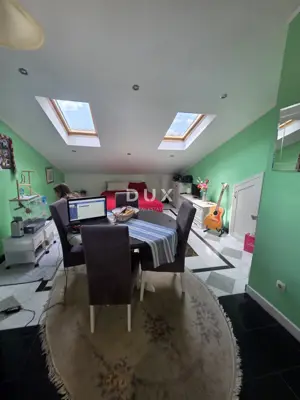 MATULJI, JUŠIĆI- dvoetažni stan 160 m², DB+3S, s pogledom na more + gar - 18