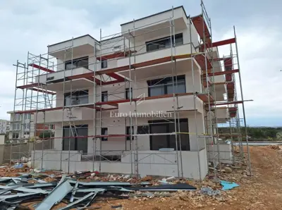 Novalja - apartman u novogradnji s dvije terase - 2