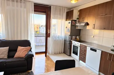 Stan 107 m², Lanište - 4 spavaće sobe i balkon - 2