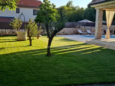 Villa 168 m², Dobrinj i okolica - grijani bazen i vrt - 4