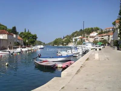 Building plot 743 m², Bobovišća - second row to the sea - 4