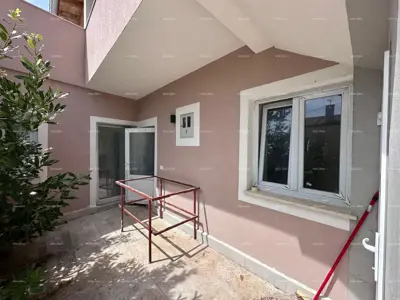 Kuća 220 m² u Medulinu, 4 spavaće sobe i 3 kupaonice - 6