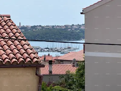 Kuća 220 m² u Medulinu, 4 spavaće sobe i 3 kupaonice