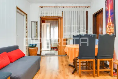 House 230 m², Ozalj, center - yard 5,026 m² - 12