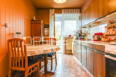 House 230 m², Ozalj, center - yard 5,026 m² - 4