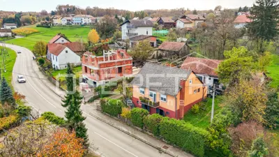 House 230 m², Ozalj, center - yard 5,026 m² - 8