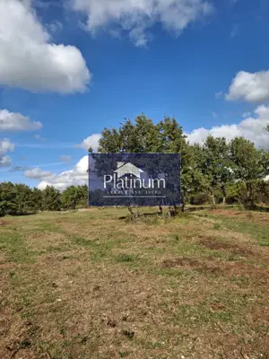 Agricultural land, Vodnjan - enclosed by a dry stone wall - 3