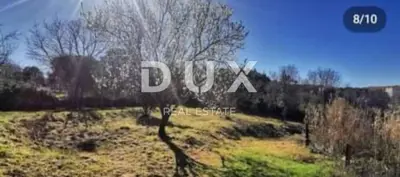 ISTRA, PULA Baugrundstück auf Velom vrhu 2.900 m² - 2