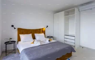 Kuća u nizu, Medulin, vrt s jacuzijem i blizu mora - 11