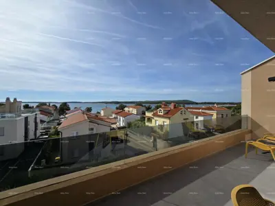 Kuća u nizu, Medulin, vrt s jacuzijem i blizu mora - 12