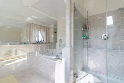 Villa 1000 m², Crveni Vrh - erste Reihe zum Meer - 19