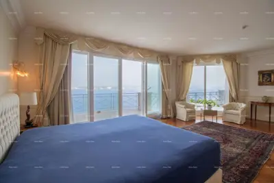 Villa 1000 m², Crveni Vrh - erste Reihe zum Meer - 14
