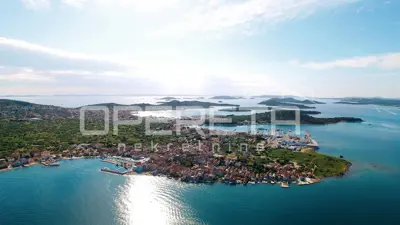 Zemljište 1.300 m², Betina - pogled na more - 3