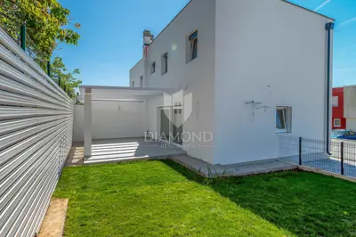 Umag okolica, kuća s vrtom blizu mora i granice! - 2