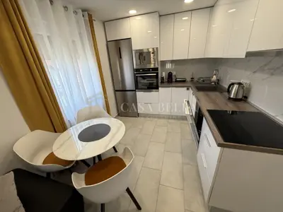 Viškovo - two-level apartment in a newer building, 60 m², parking, internet and - 3