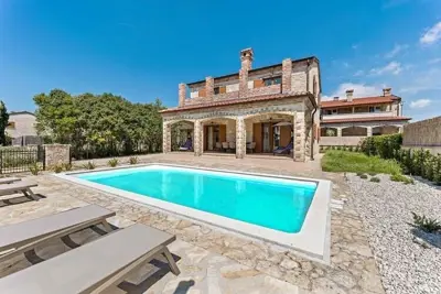 Rustic holiday house, Svetvinčenat, surroundings, Istria