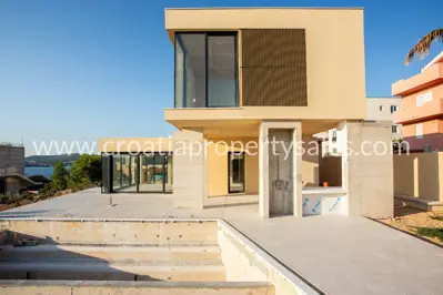 Vila 246 m², Rogoznica - mirna uvala i pogled na more - 7