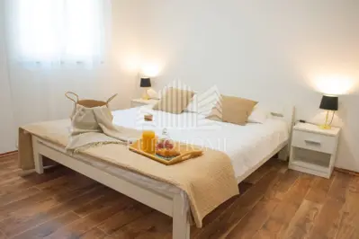 ZADAR, CENTAR, Novorenoviran dvosoban stan 72m², DUGOROCNO ILI KRATKORO