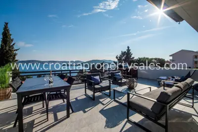 Stan 82 m², Rogoznica, pogled na more i terasa