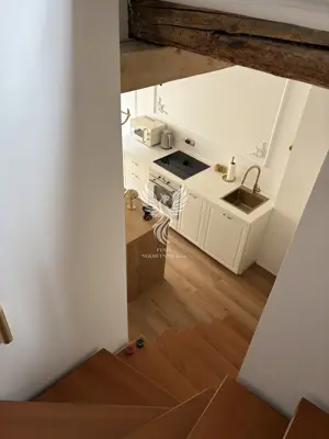 Šibenik, predivan dvoetažni stan za dugoročni najam