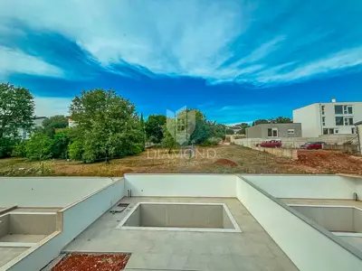 Dvojna kuća 86 m², Umag okolica, bazen i blizina mora - 17