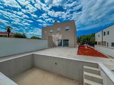 Dvojna kuća 86 m², Umag okolica, bazen i blizina mora - 3