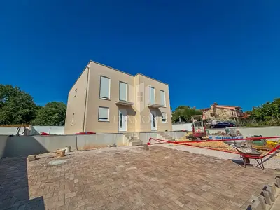 Dvojna kuća 86 m², Umag okolica, bazen i blizina mora - 19
