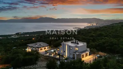 House 327 m², Kostrena - luxury residence by the sea - 3
