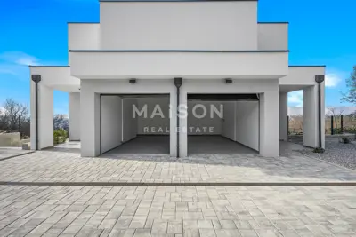 House 327 m², Kostrena - luxury residence by the sea - 16