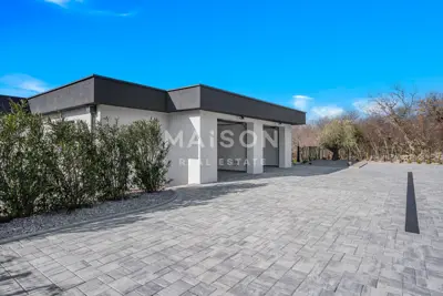 House 327 m², Kostrena - luxury residence by the sea - 17