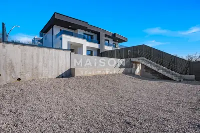 House 327 m², Kostrena - luxury residence by the sea - 22