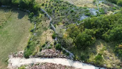Land 645 m², Brseč - quiet location near the sea - 2
