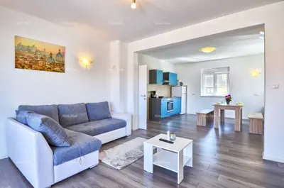 Sale of a duplex apartment with a large garden and garage, Ližnjan! - 4