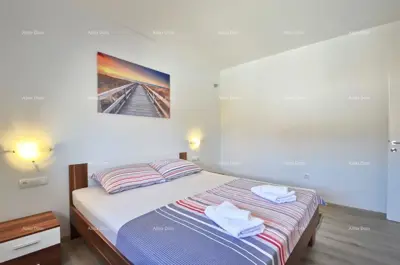 Sale of a duplex apartment with a large garden and garage, Ližnjan! - 19